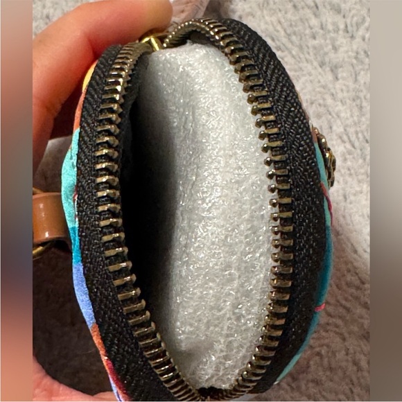 Kurt Geiger Multicolor Quilted Coin Pouch NWOT - Picture 5 of 11